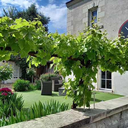Logis Hotel Restaurant Relais De La Mothe Yzeures-sur-Creuse Exterior photo