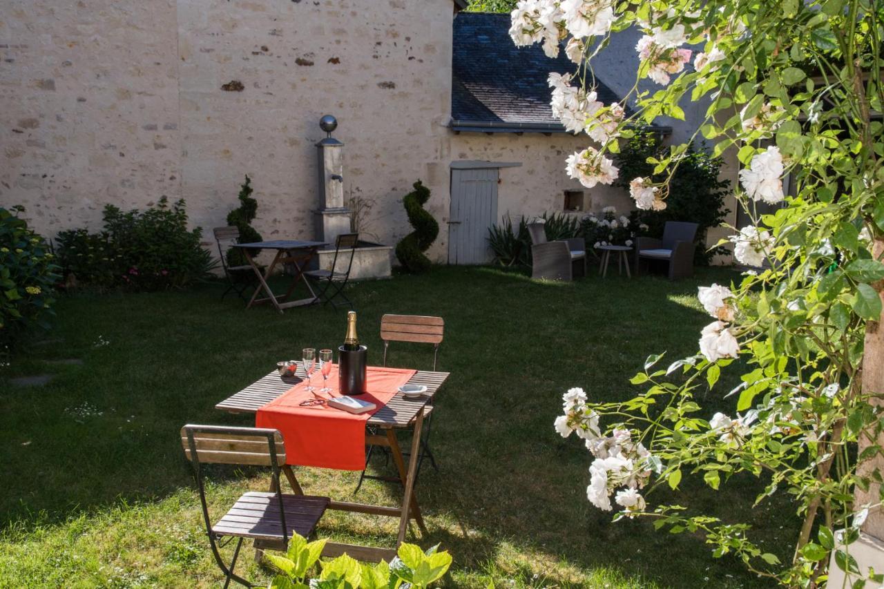 Logis Hotel Restaurant Relais De La Mothe Yzeures-sur-Creuse Exterior photo