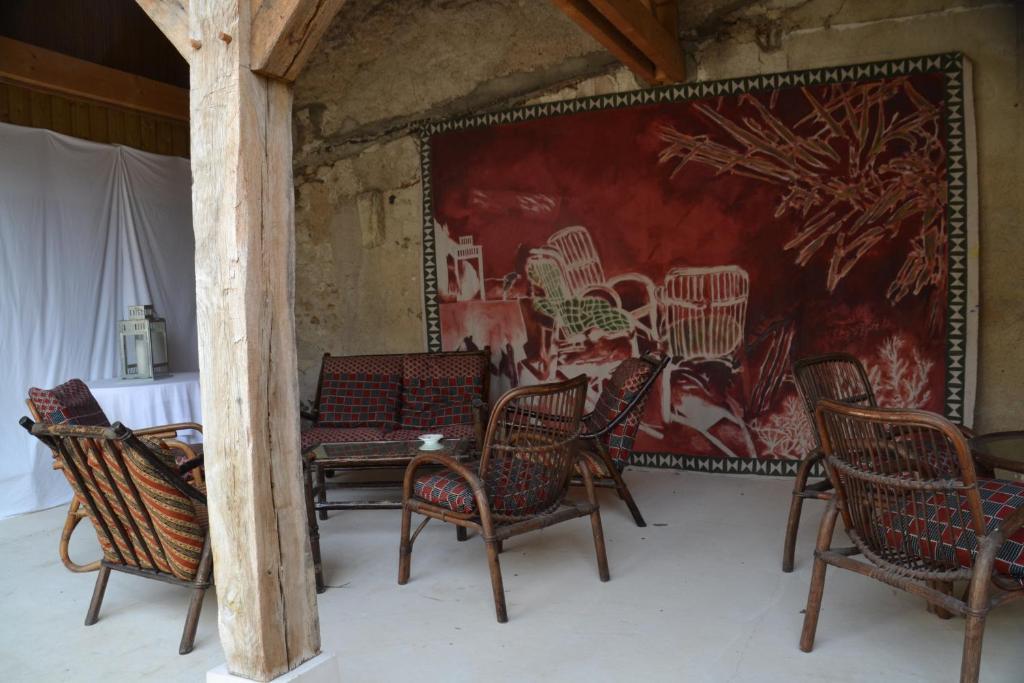 Logis Hotel Restaurant Relais De La Mothe Yzeures-sur-Creuse Exterior photo